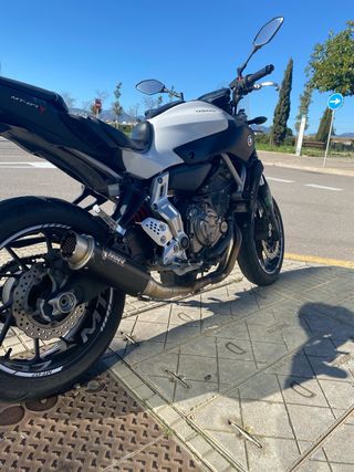Yamaha MT-07