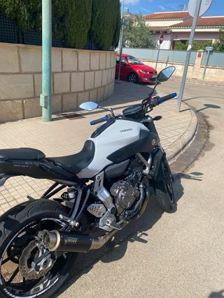 Yamaha MT-07