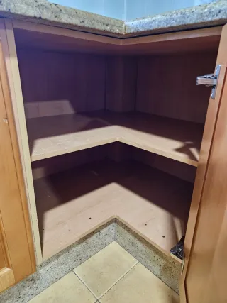 Muebles de Cocina Madera y Cristal