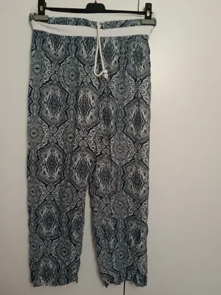 Pantalón ancho estampado S/M