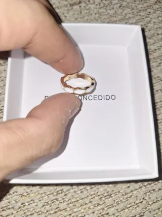 Anillo oro  diseño ondulado