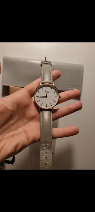 Reloj Cluse Gris y Dorado