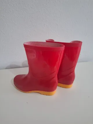 Botas de agua rojas talla 37
