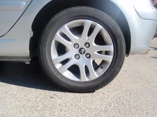 Peugeot 307 2001