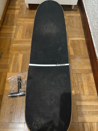 Skate con herramientas