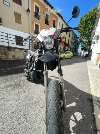 Moto Rieju MRT 50 cc