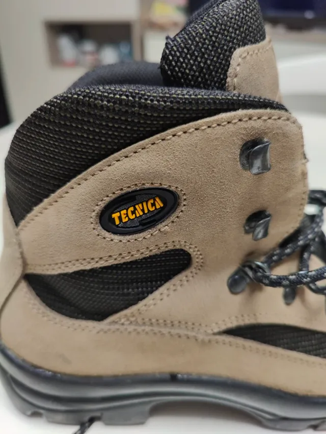 Scarponcini Tecnica donna beige/nero taglia 36