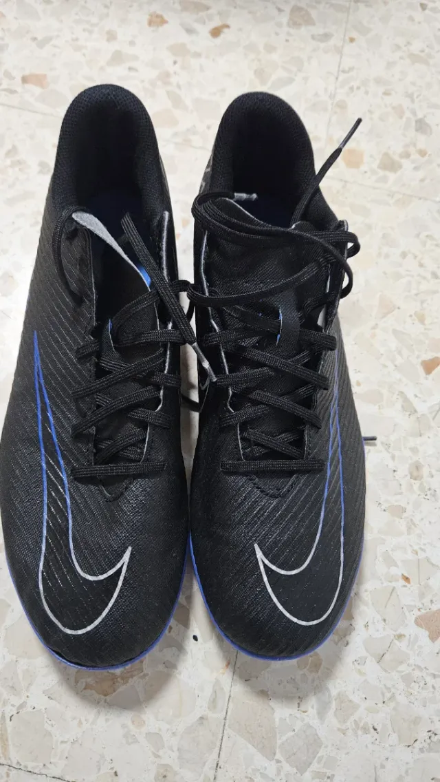 Zapatillas Nike Futbol Negras y Azules