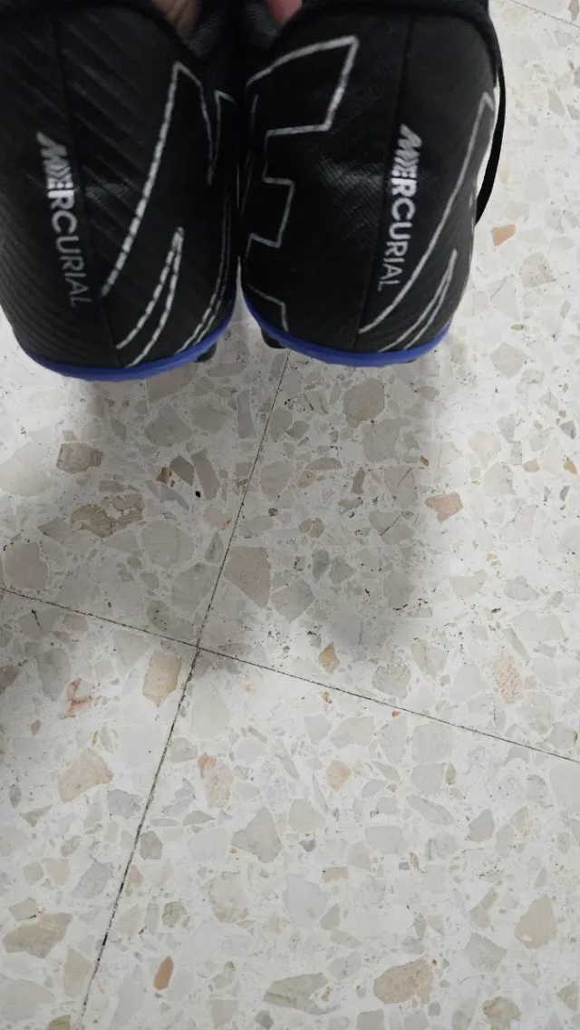 Zapatillas Nike Futbol Negras y Azules