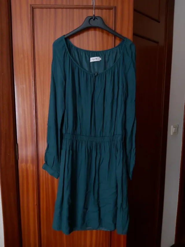 Fórmula Joven Vestido Verde intenso - Como Nuevo