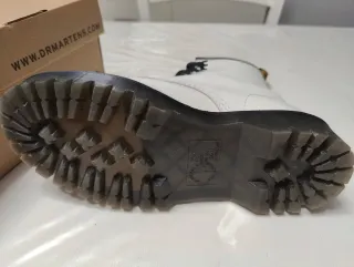 Scarponcini Dr. Martens bianchi