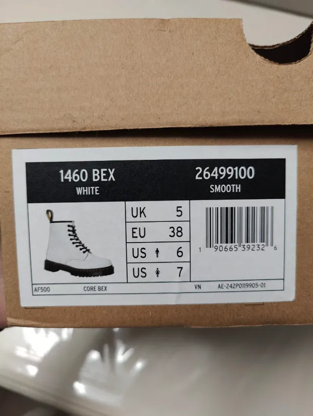 Scarponcini Dr. Martens bianchi