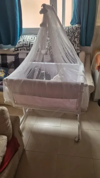 Culla da letto quasi nuova con materasso