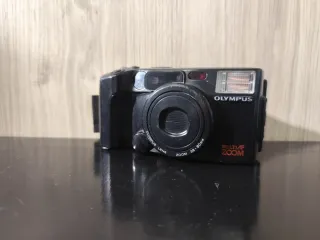 Cámara Olympus AZ-200 Multifocal Zoom