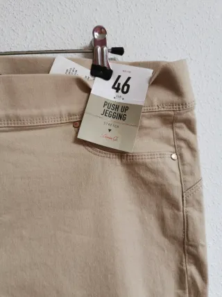 Leggings Push Up Primark Talla 46 nuevo.