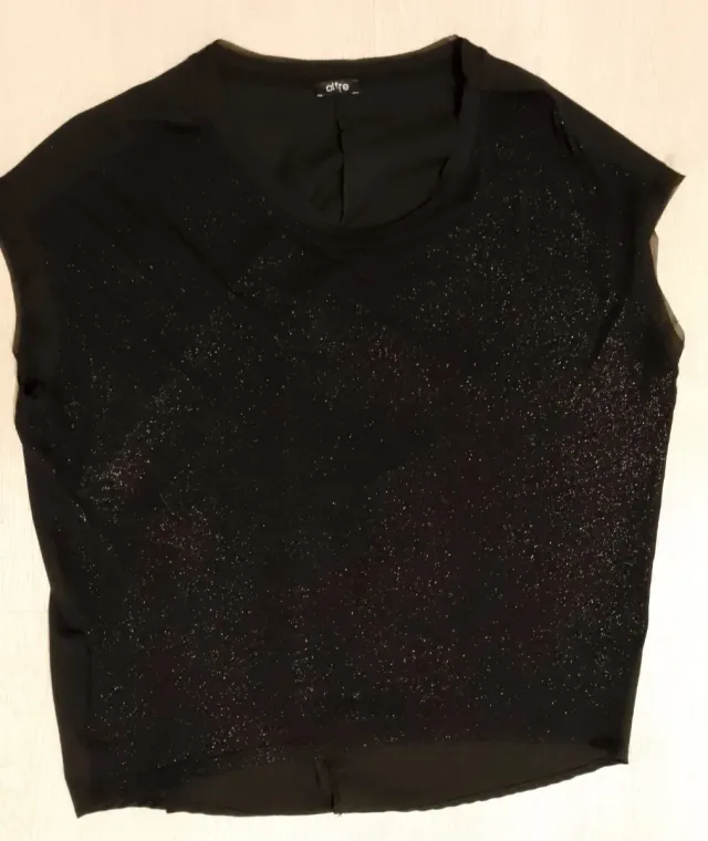 Maglietta Oltre nera taglia M