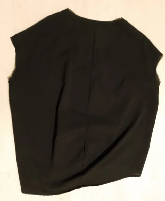 Maglietta Oltre nera taglia M