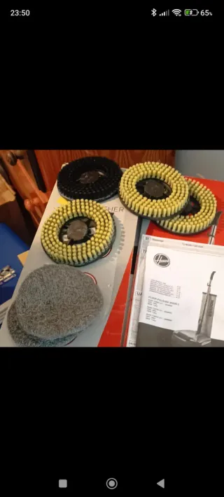  ( OFERTA).Pulidora de suelo y accesorios