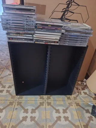 Estantería para CDs incluidos