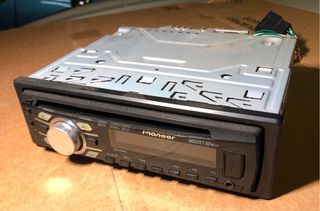 Radio CD Pioneer DEH-3300UB USB iPod 50x4