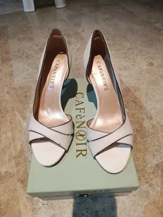 Zapatos de tacón Cafènoir blancos
