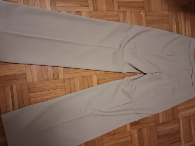 Pantalones de vestir beige