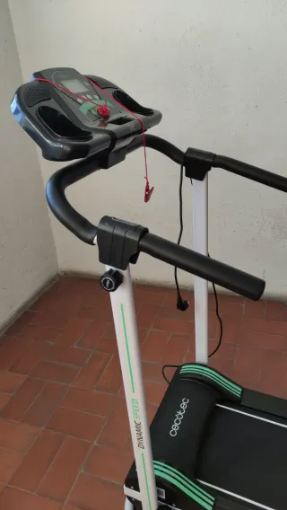 Cinta de correr Cecotec 1000W Dynamic Speed. Nueva