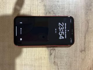 iPhone 11 rosso