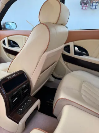 Maserati Quattroporte año 2006