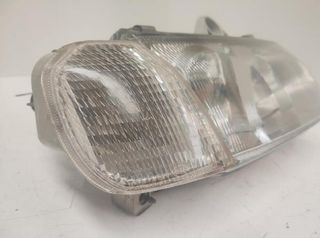 Alfa romeo 288780 faro derecho 146 1.9 jtd