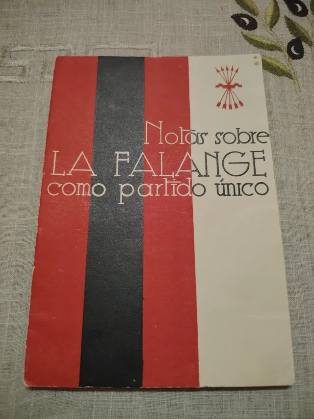 Lote Antigüedades Época Franquista