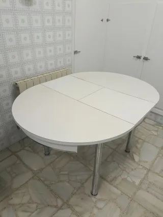 Mesa de cocina redonda extensible