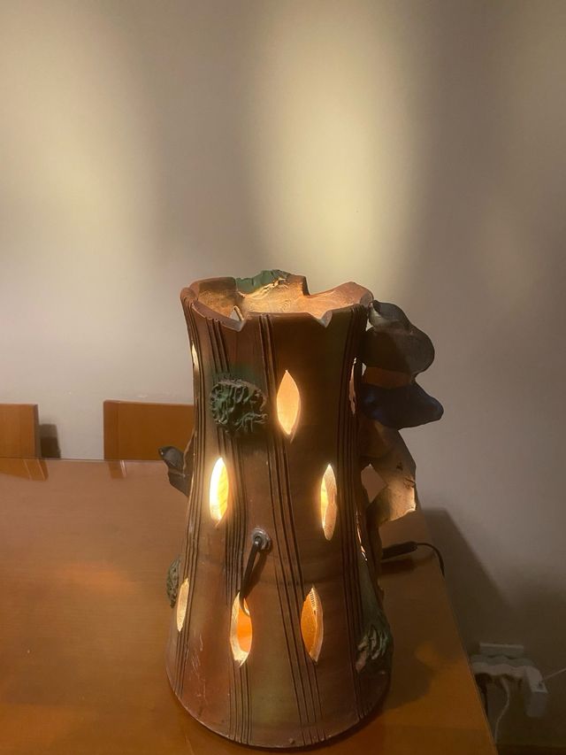 Lámpara cerámica árbol con brujas