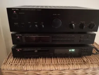 Equipo de música Rotel