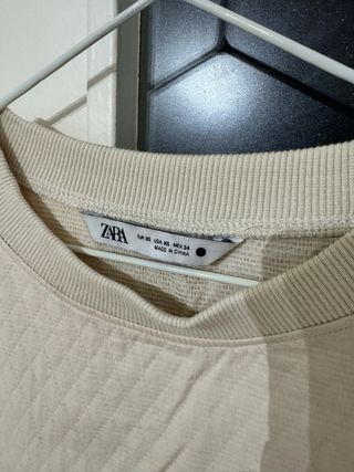 Blusa Zara beige y blanca