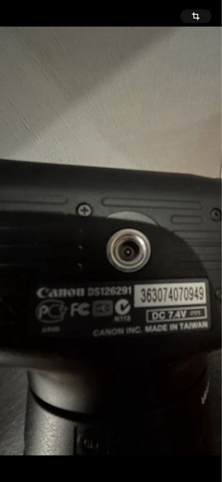 Câmara Digital Canon DS126291 com Lente 18-55mm
