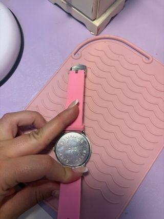Reloj D&C Rosa con Detalles Brillantes