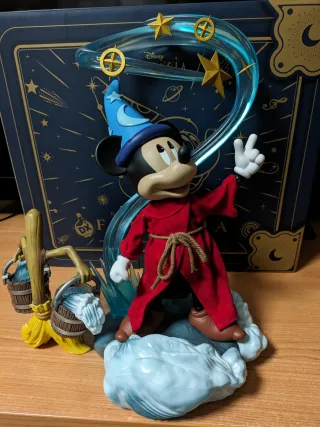 Mickey Mouse Fantasia Beast Kingdom Deluxe Edition
