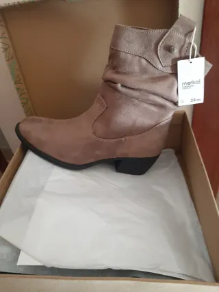 Botas Merkal Beige Talla 39