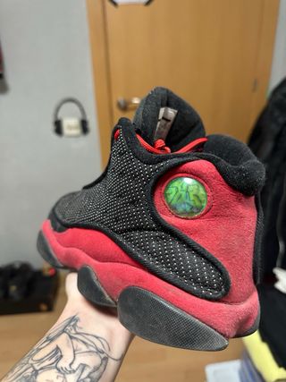 Jordan 13 Rojo y Negro