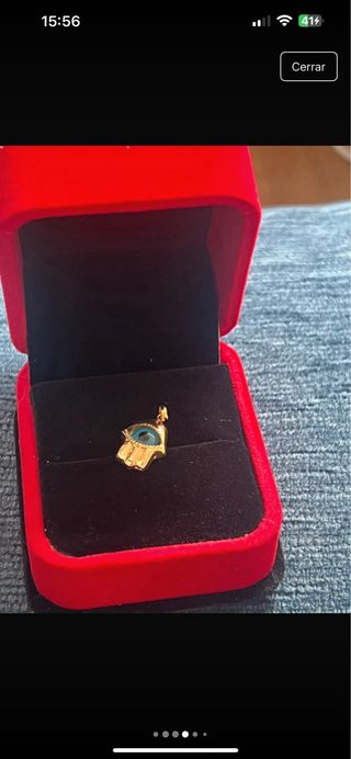 Colgante Mano de Fátima Ojo Azul 18k