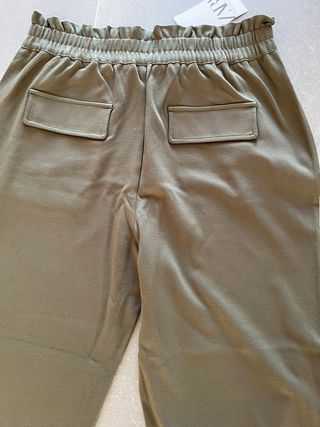 Pantalón Zara Talla L Verde Oliva