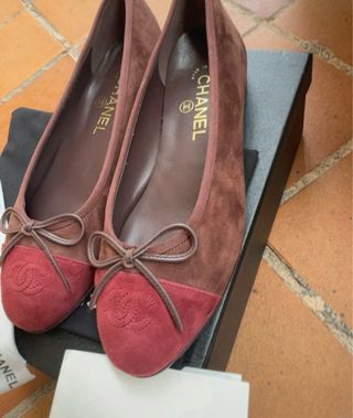 Bailarinas Chanel Ante Marrón y Rojo