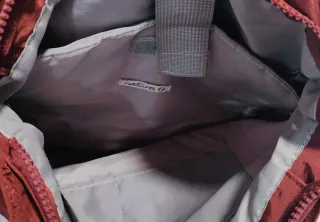 Bolso Natura de Nylon Impermeable color burdeos