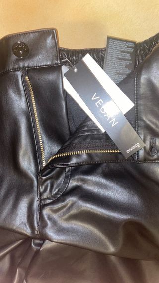 Pantaloni donna in ecopelle neri