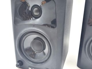 altavoces hifi m-audio av42