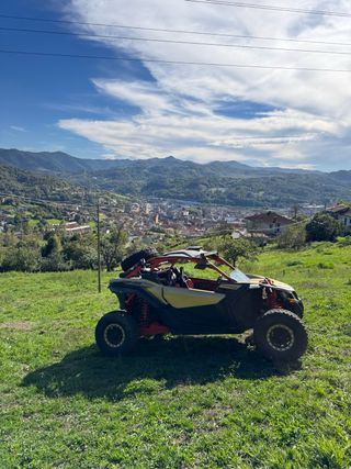 Can-Am Maverick X3