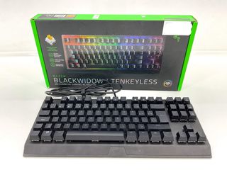 teclado alfanumerico razer blackwidow v3