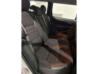 Volvo V70 2.4 Momentum 103 kW (140 CV)