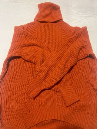 Jersey Massimo Dutti cuello alto naranja